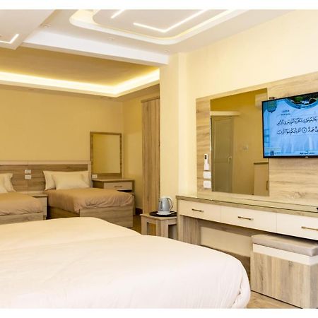 Hassan Pyramids Hotel Kafrat al Jabal Exterior photo