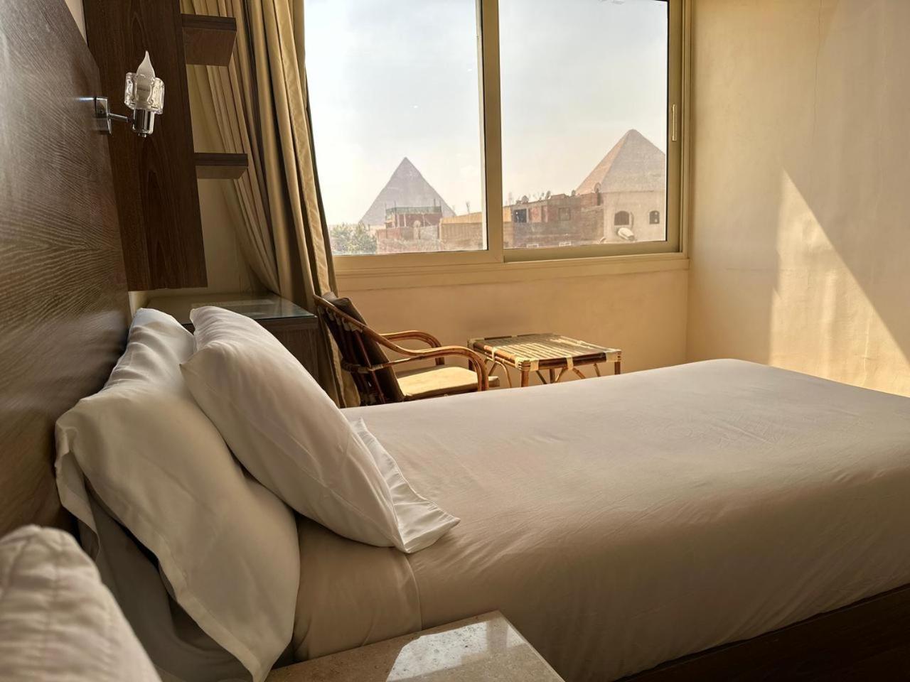 Hassan Pyramids Hotel Kafrat al Jabal Exterior photo