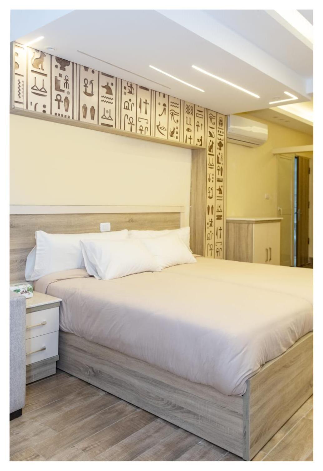 Hassan Pyramids Hotel Kafrat al Jabal Exterior photo
